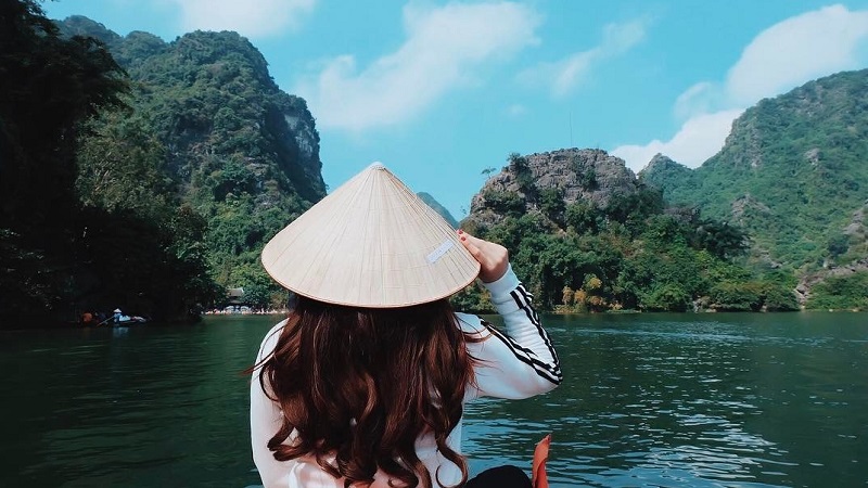 Mùa nào đi du lịch Ninh Bình thích hợp?